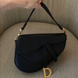NEW 25cm black leather c d lady saddle bag